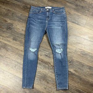 Levi's Blue Distressed Skinny Blue Jeans Pants Denim ((size 18L))